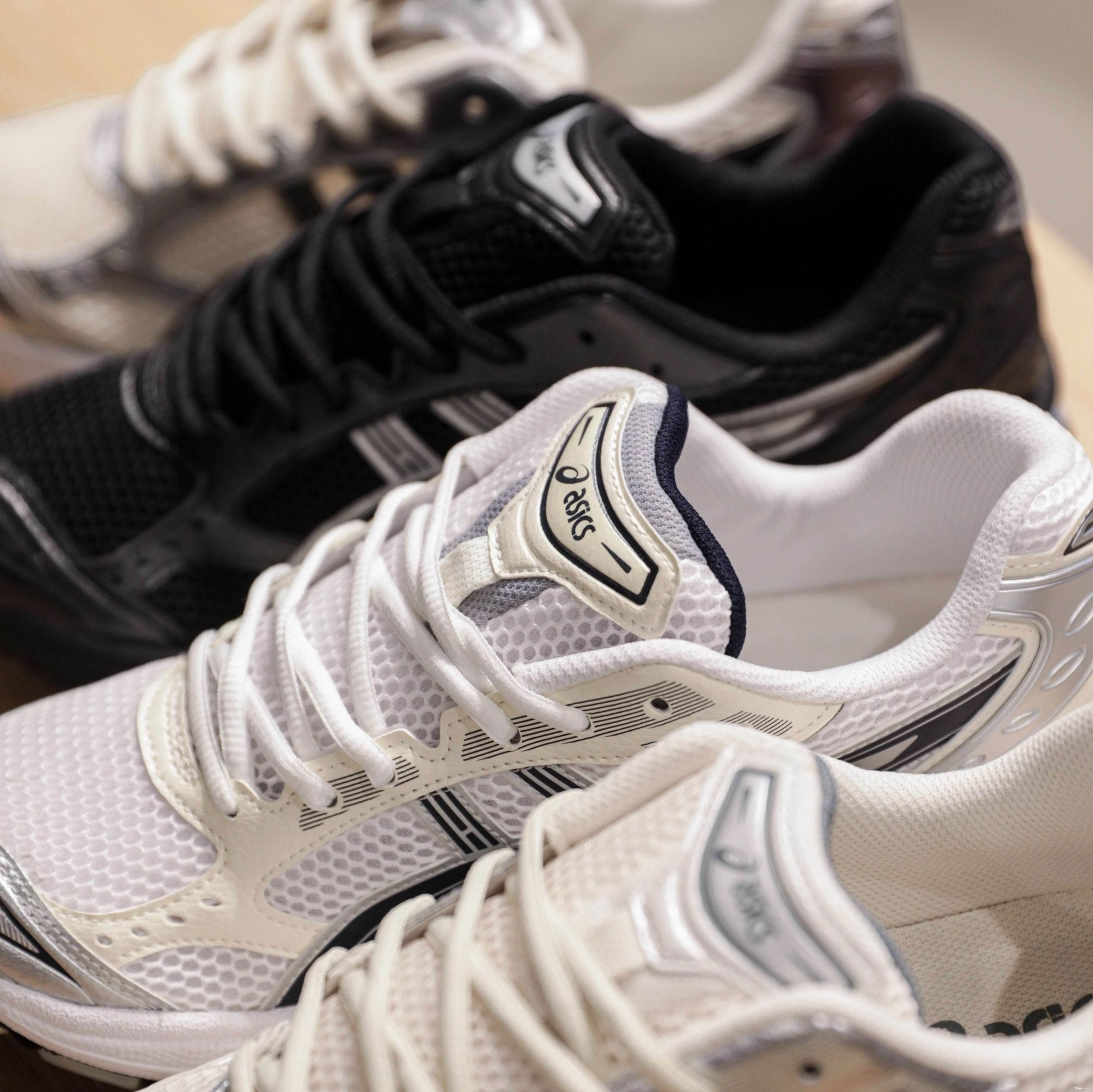 W 14 Gel-Kayano White Midnight ASICS 0711